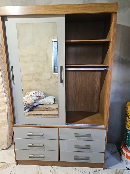 Guarda-Roupa com Espelho e 6 Gavetas - Foto 4