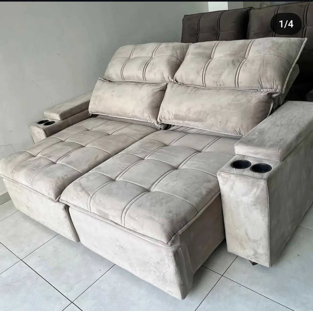 Sofá Retrátil de Canto com Porta Copos