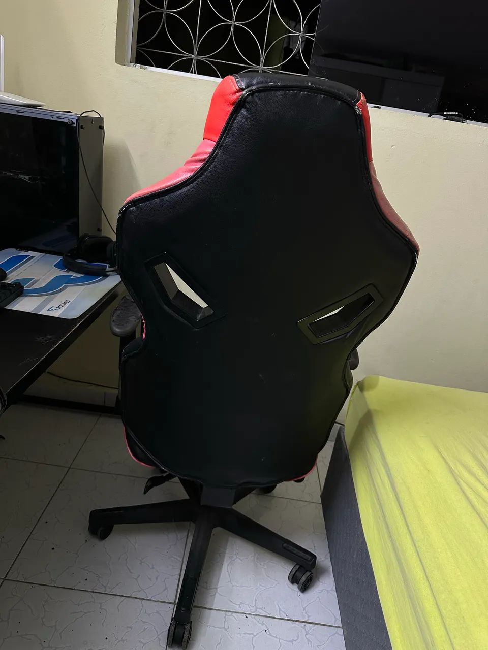 Cadeira gamer 64374838982785121