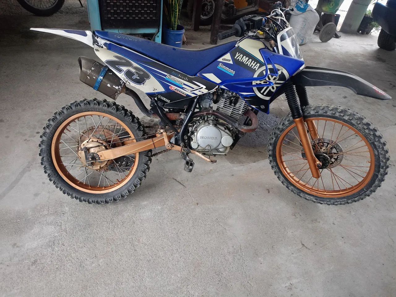 XTZ XR 200 - Foto 2