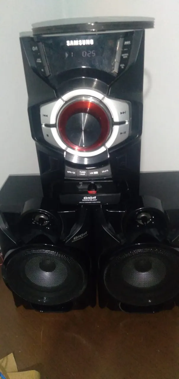 Mini System Samsung Giga Sound MX-F630