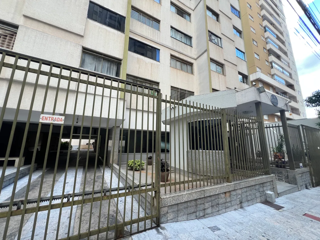 Imóvel para venda Ed. Calamares com 106 metros quadrados com 3 quartos em Setor Oeste - Go