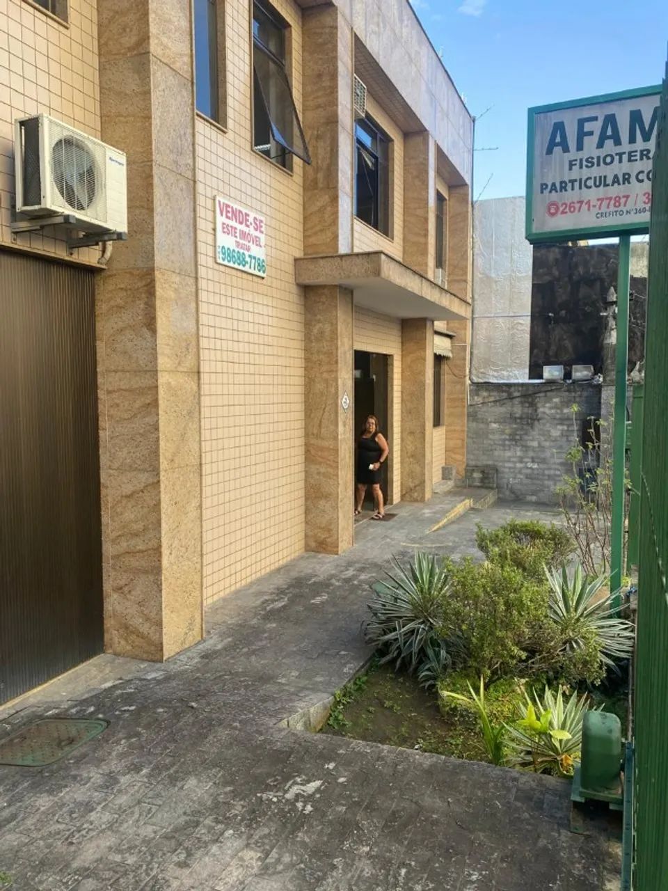 Prédio Comercial em Duque de Caxias  - Foto 2