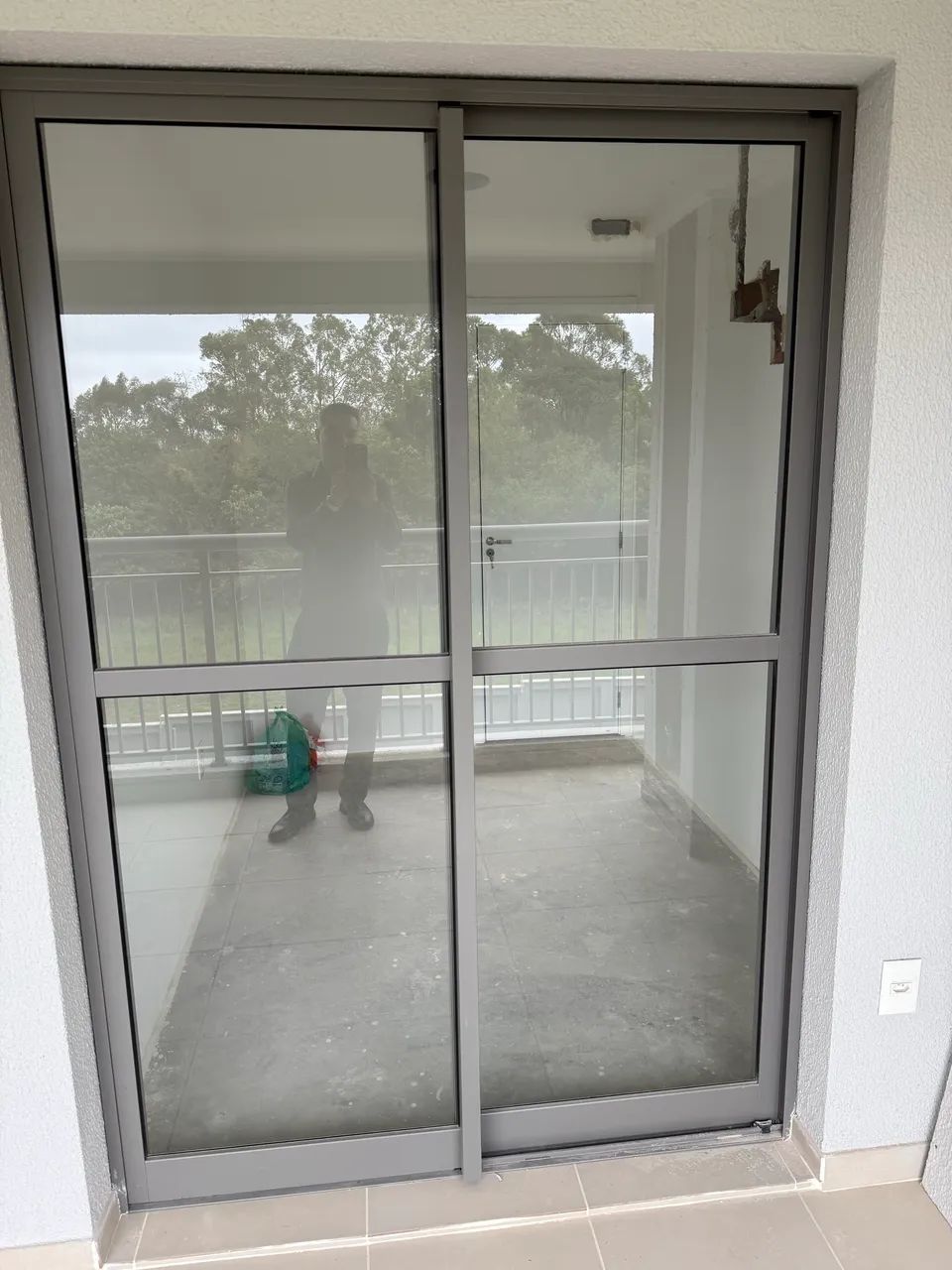 Duas Portas de correr de alto padrão duas 1,88x2,15 e 1,50x2,15