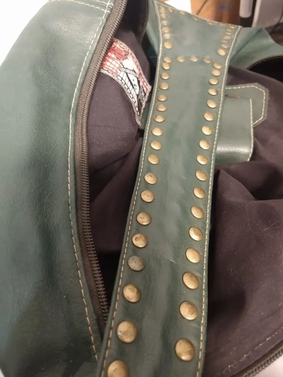 Bolsa de Ombro em Couro Transversal Dzarm. - Foto 5