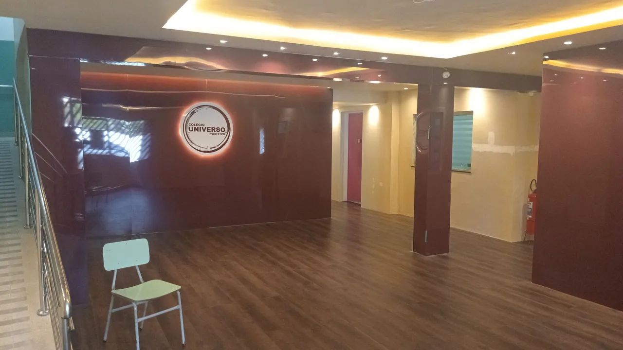 FACHADA EM ACM E LONAS