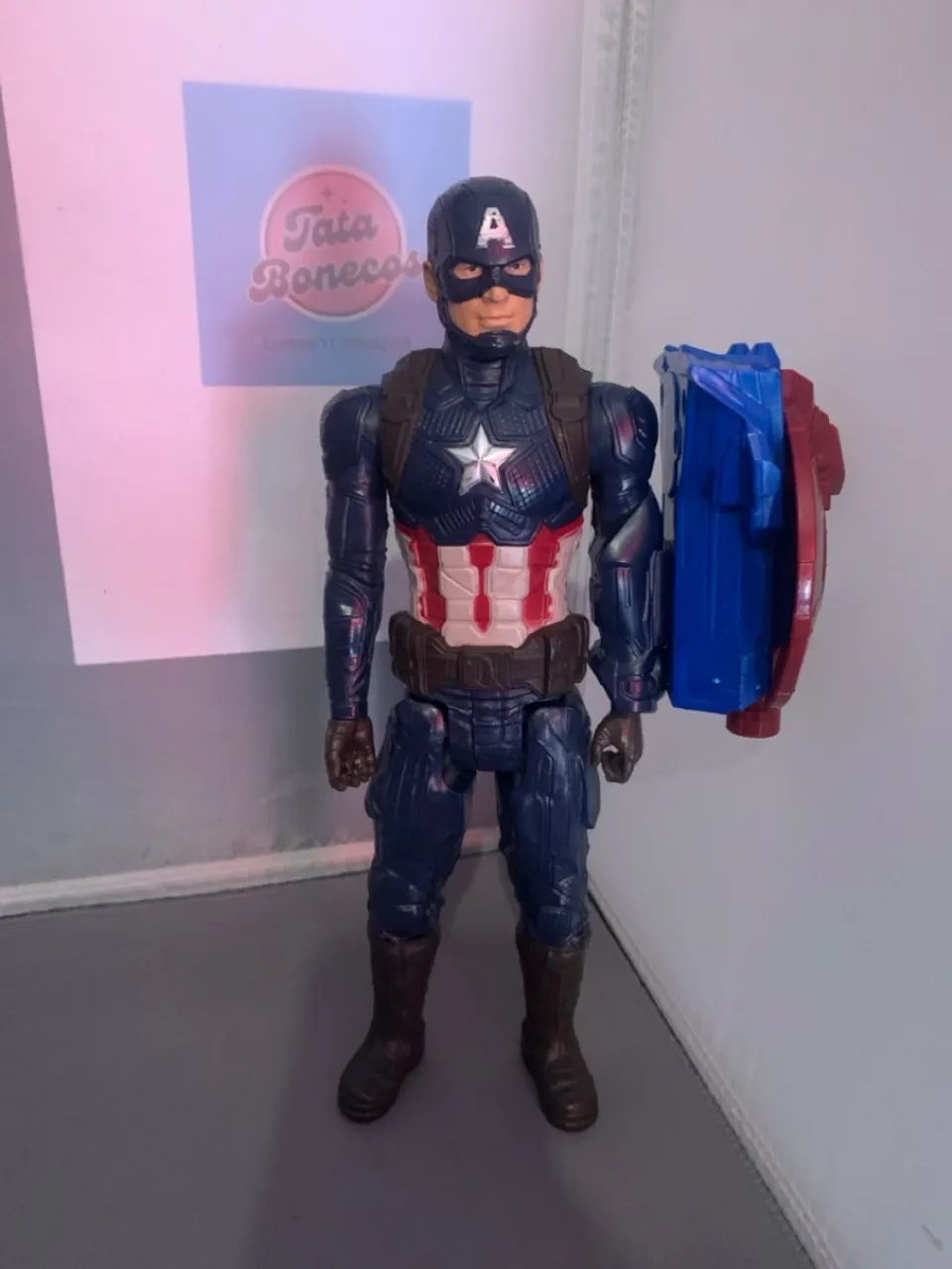 Capitão América - Boneco com escudo - Marvel - Foto 3