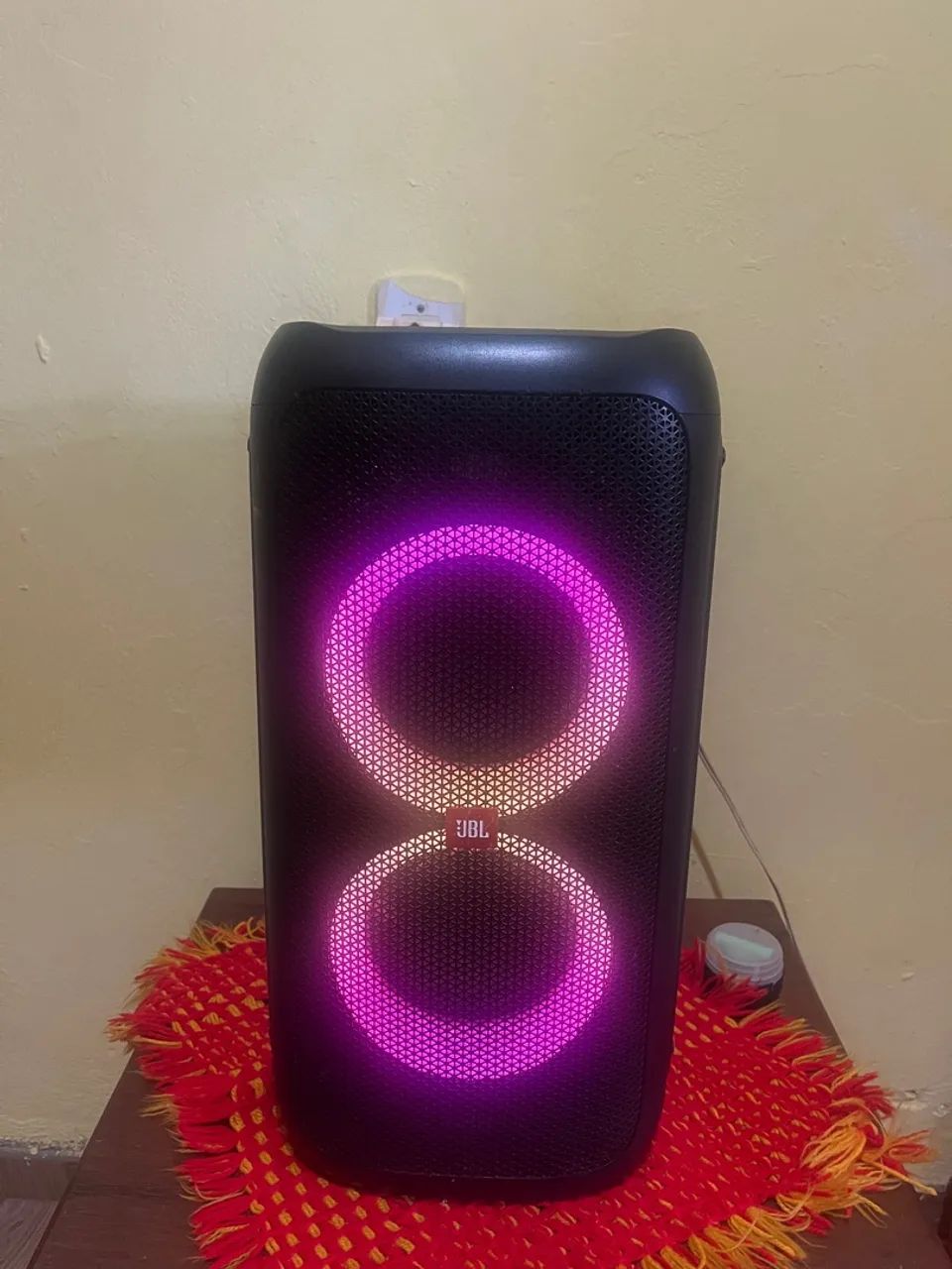 JBL PartyBox 100 - Som de qualidade e design moderno - Foto 2