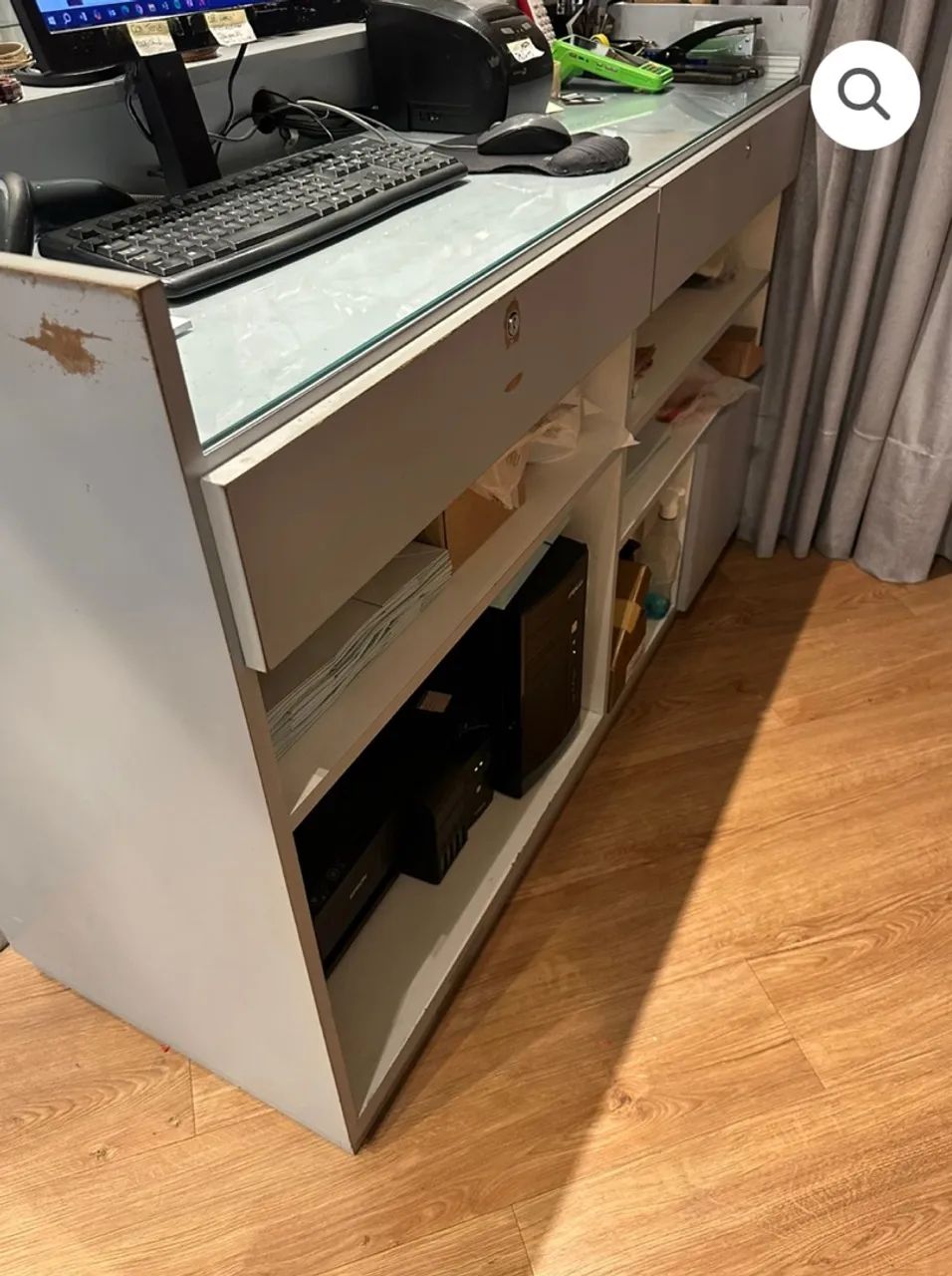 Balcão caixa em madeira laqueada - Foto 3