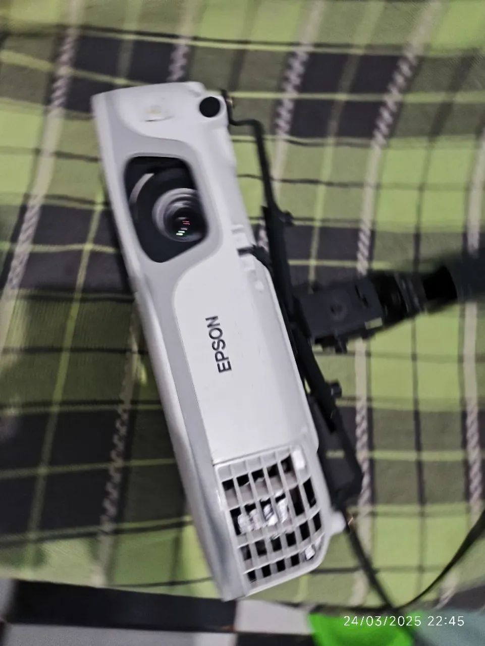 Projetor Epson PowerLite S11 - Foto 2