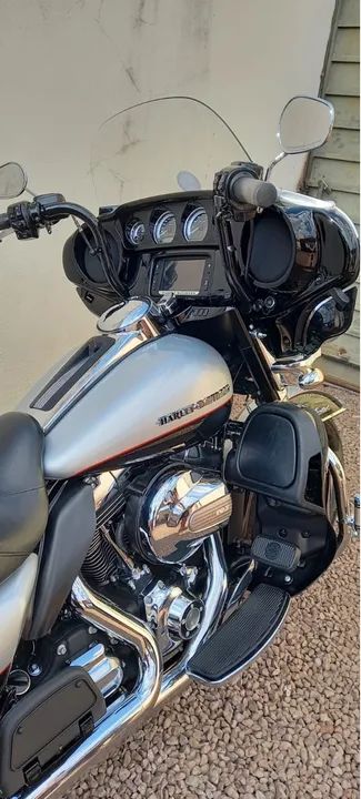 HARLEY DAVIDSON ULTRA LIMITED FLHTK  - Foto 4