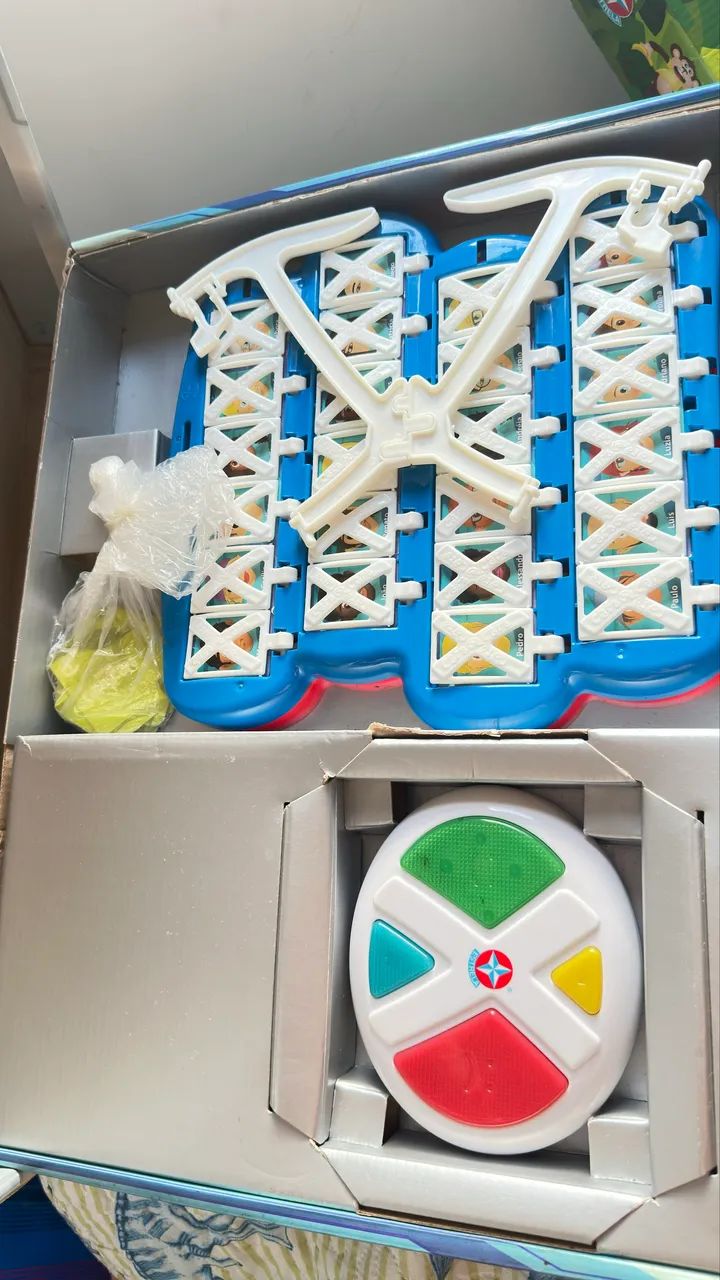 JOGO SUPER CARA A CARA (estrela) - Foto 3