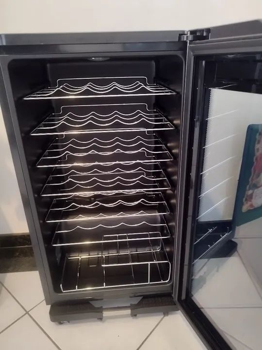 Adega Eletrolux 28 garrafas  - Foto 3