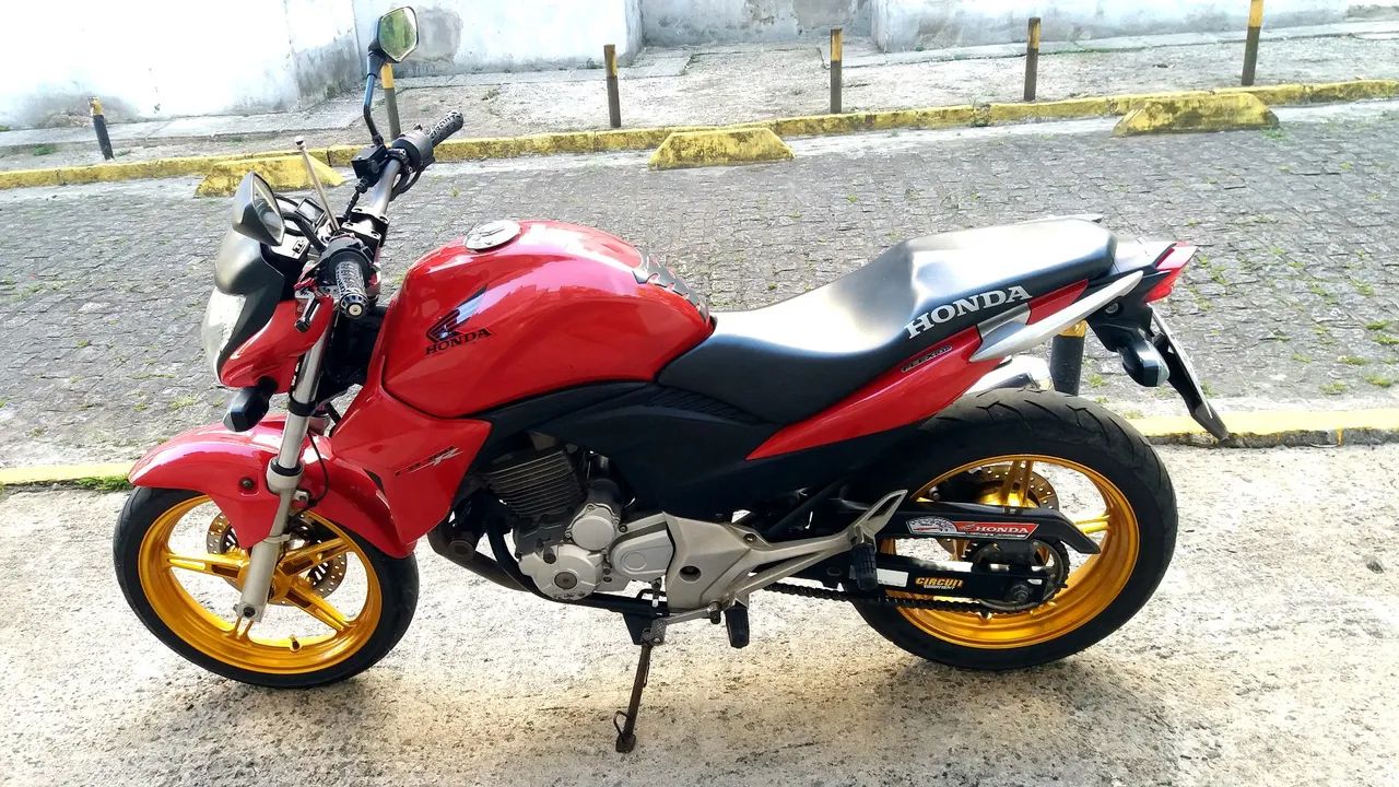 Moto Honda CB 300 2015 - Foto 4