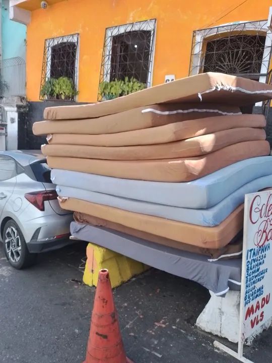 Colchão de casal, 120$ cada.