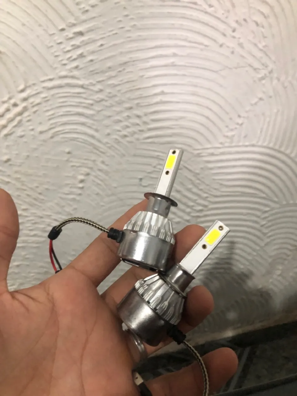 LED