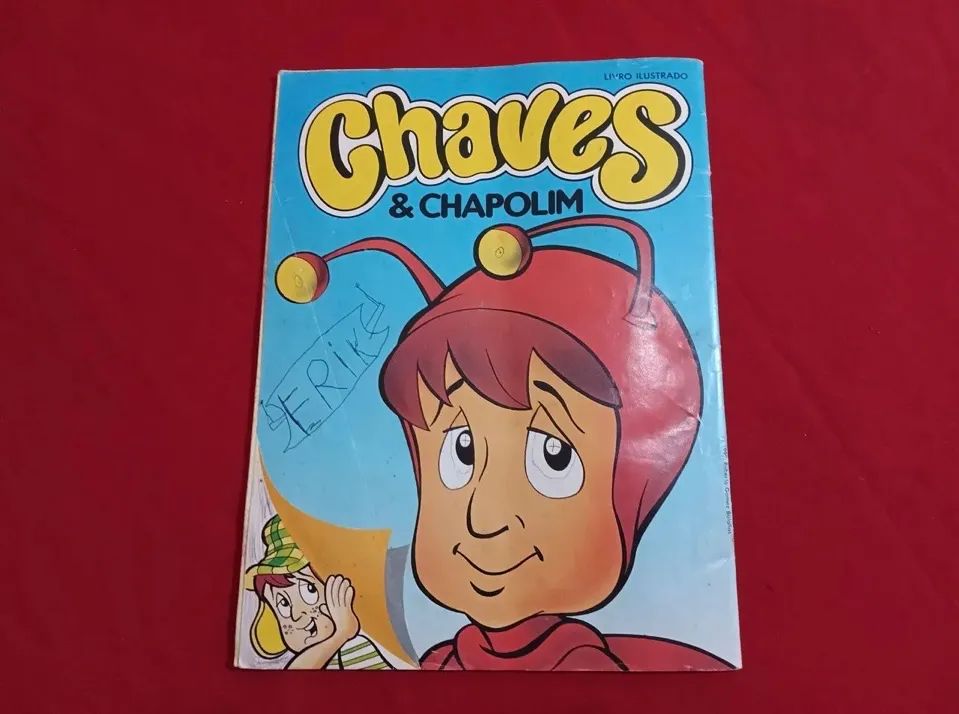 Álbum de Figurinhas Chaves & Chapolim - Editora Globo 1990