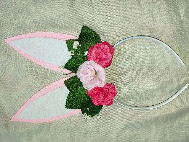 Tiara de coelhinha pronta entrega (aceito troca por Fralda tbm)