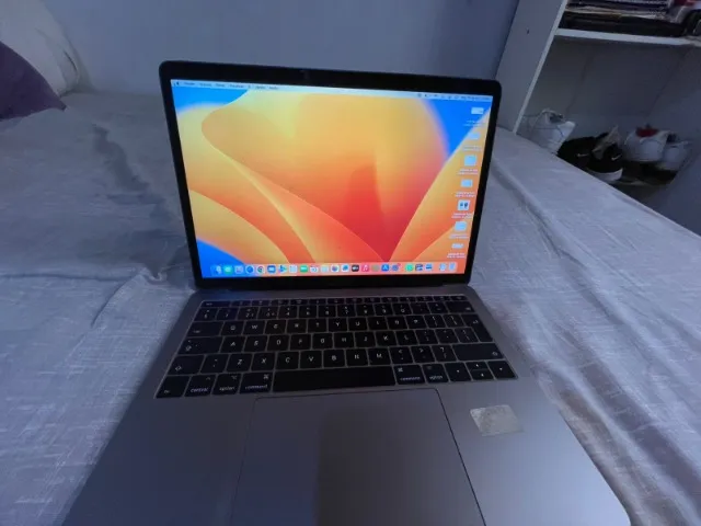 macbook pro 256gb 2017