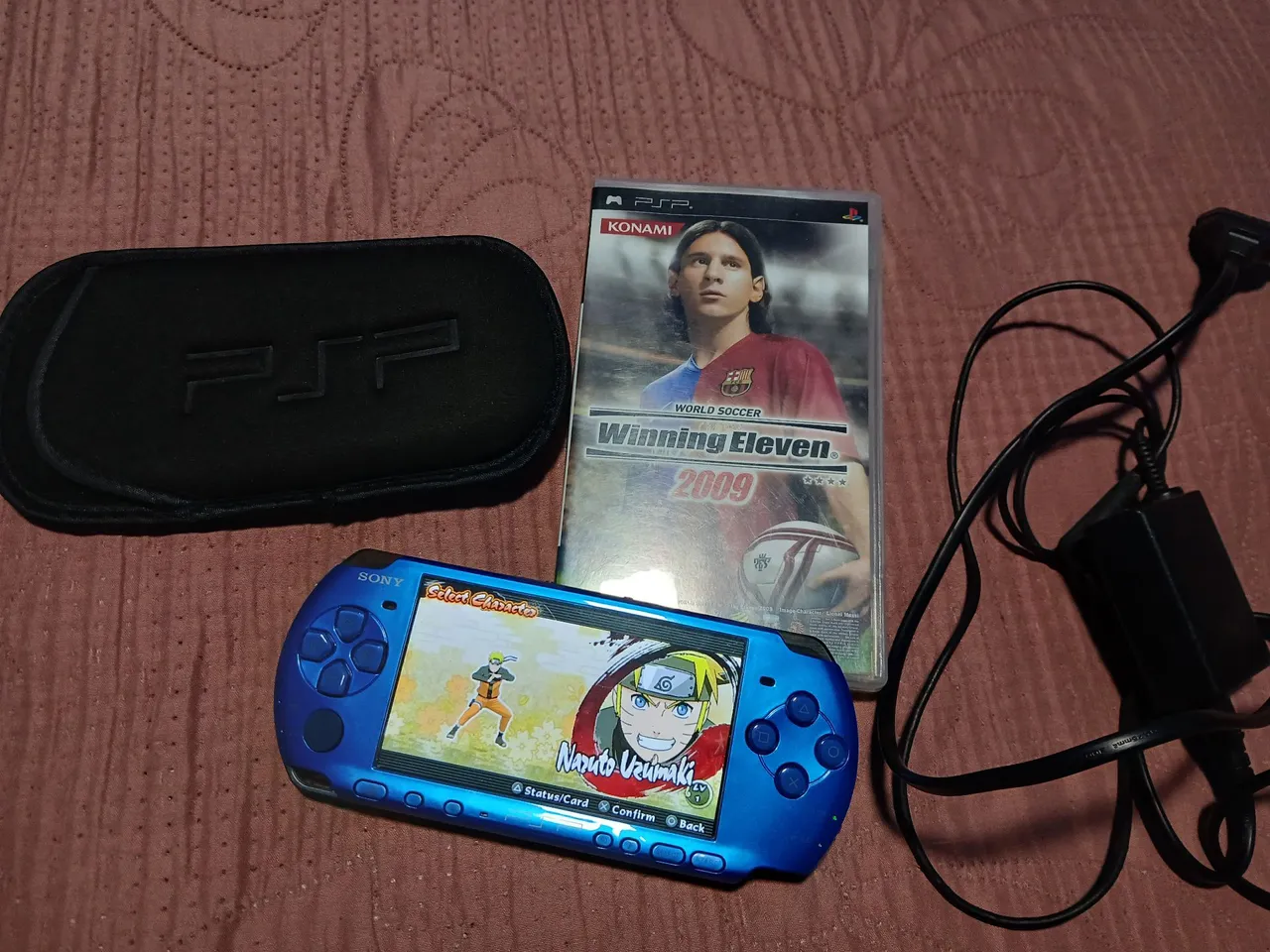 PSP Azul Personalizado + Winning Eleven 2009 + Acessórios