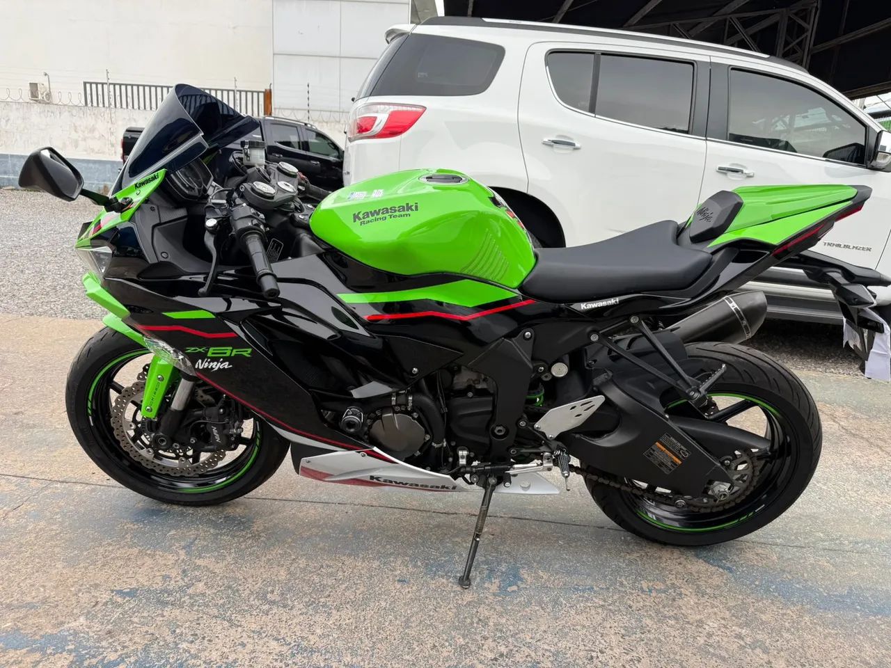 Kawasaki Zx-6r 636cc 2021 - 1453621342 | OLX
