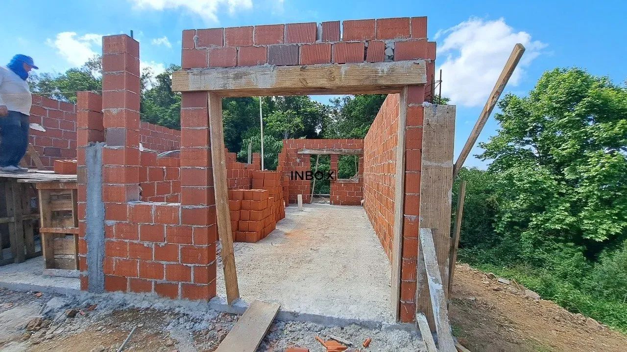 Inbox Cia Imobiliária vende casa geminada de 65m² no Bairro São Roque em Bento Gonçalves - Foto 2