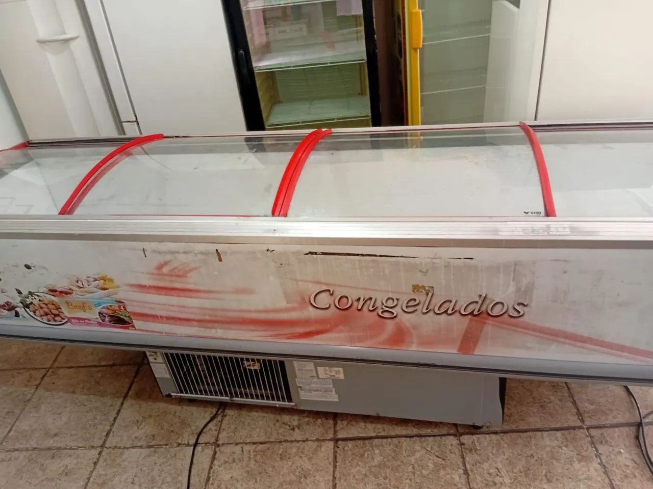 Ilha para congelados marca Toscana, 3 MT comprimento, motor zero, toda revisada.