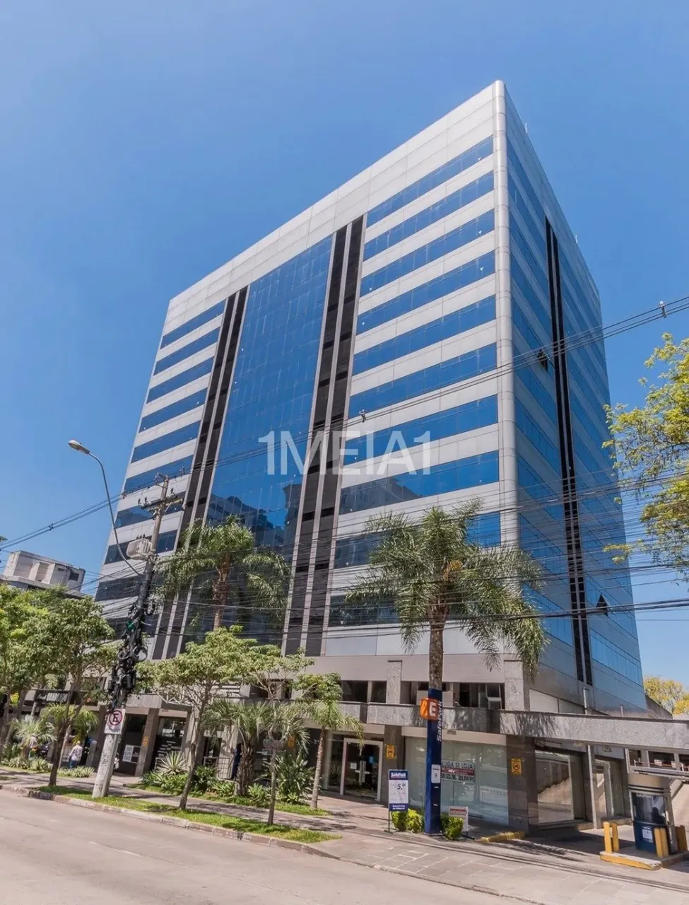ÓTIMA LOCALIZAÇÃO!