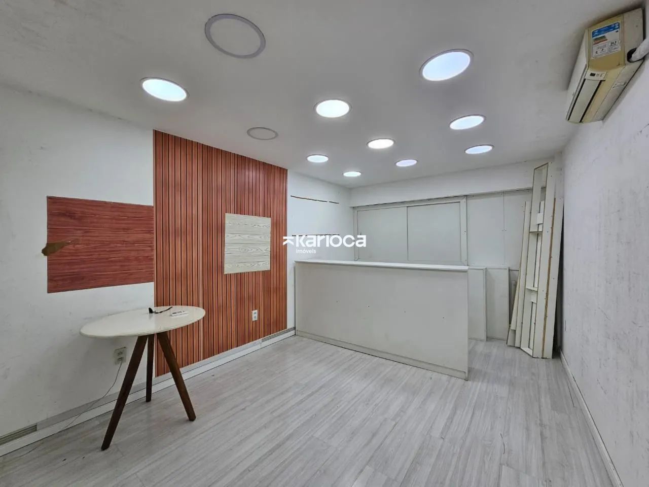 Loja Comercial com 74m² e mezanino - Estrada Adhemar Bebiano em Del Castilho! - Foto 4