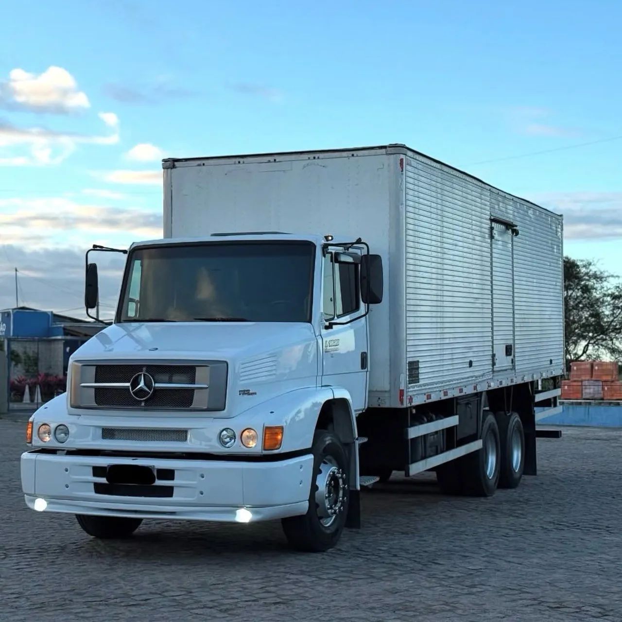 MB 1620 ANO 2011 DISPONÍVEL 