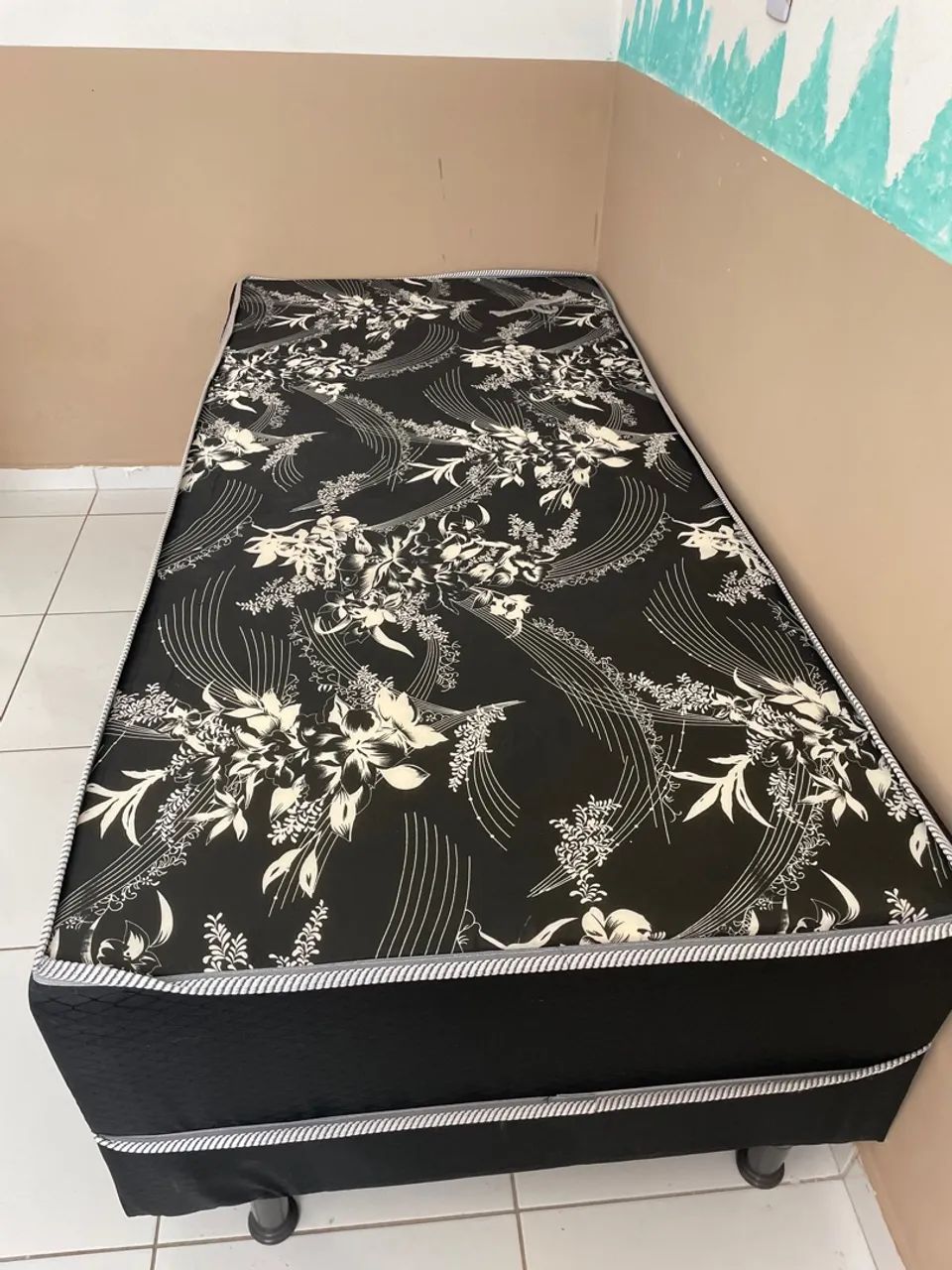 Vendo cama de solteiro  - Foto 2