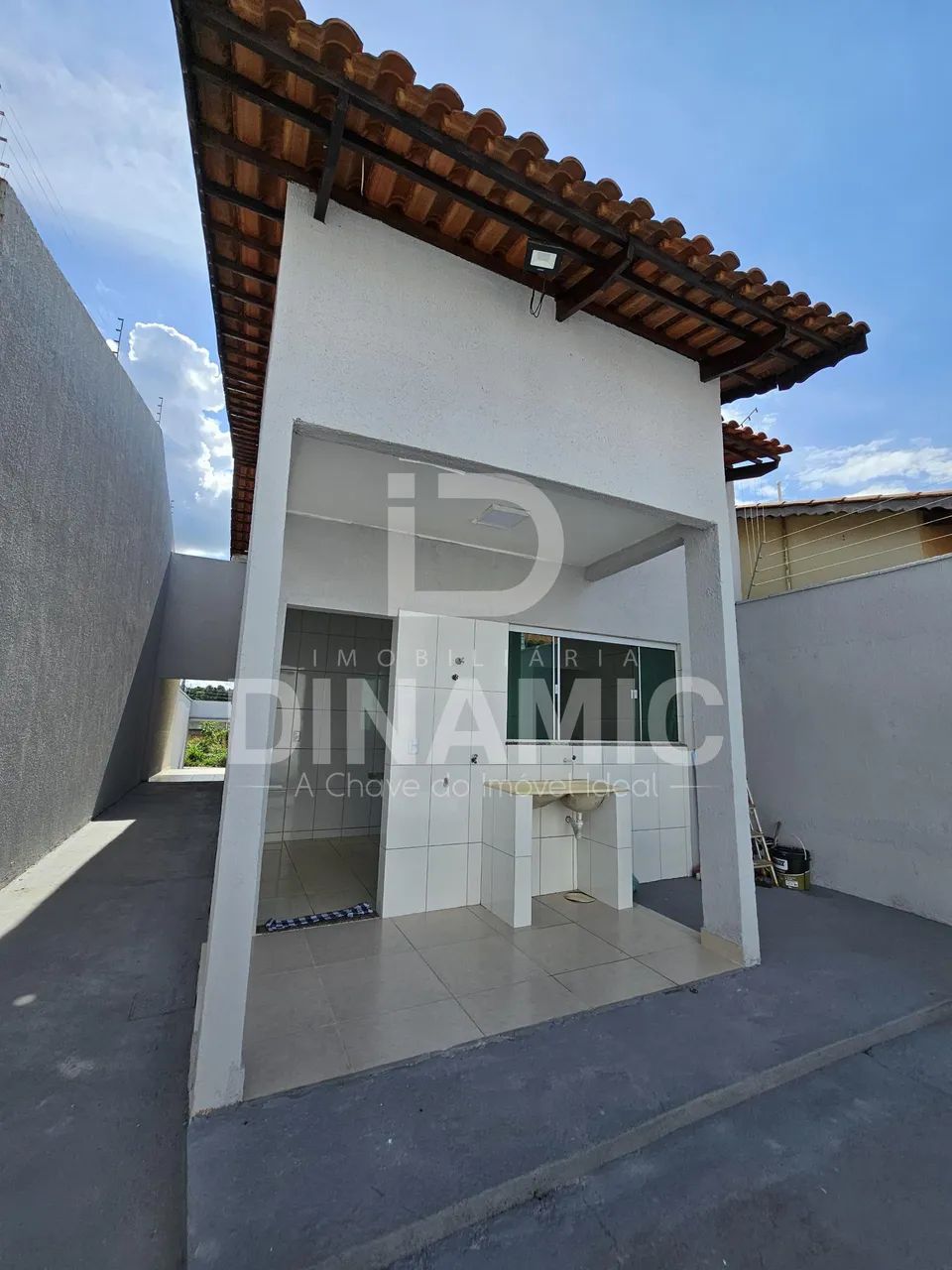 Casa no Setor Riviera Sul  Ótima localização, perto do Centro de Especialidades - Foto 2