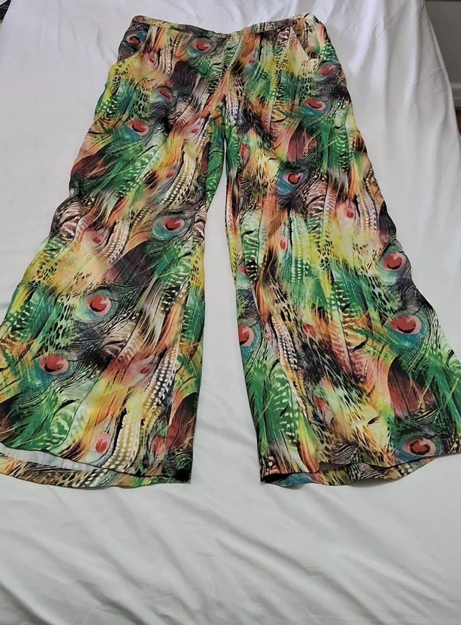 Calça pantalona de setin com forro e bolso lateral - Foto 3