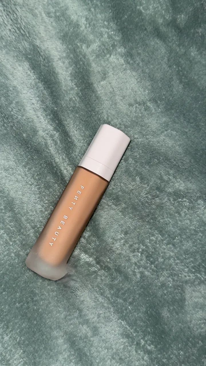 Base Fenty Beauty  - Foto 3