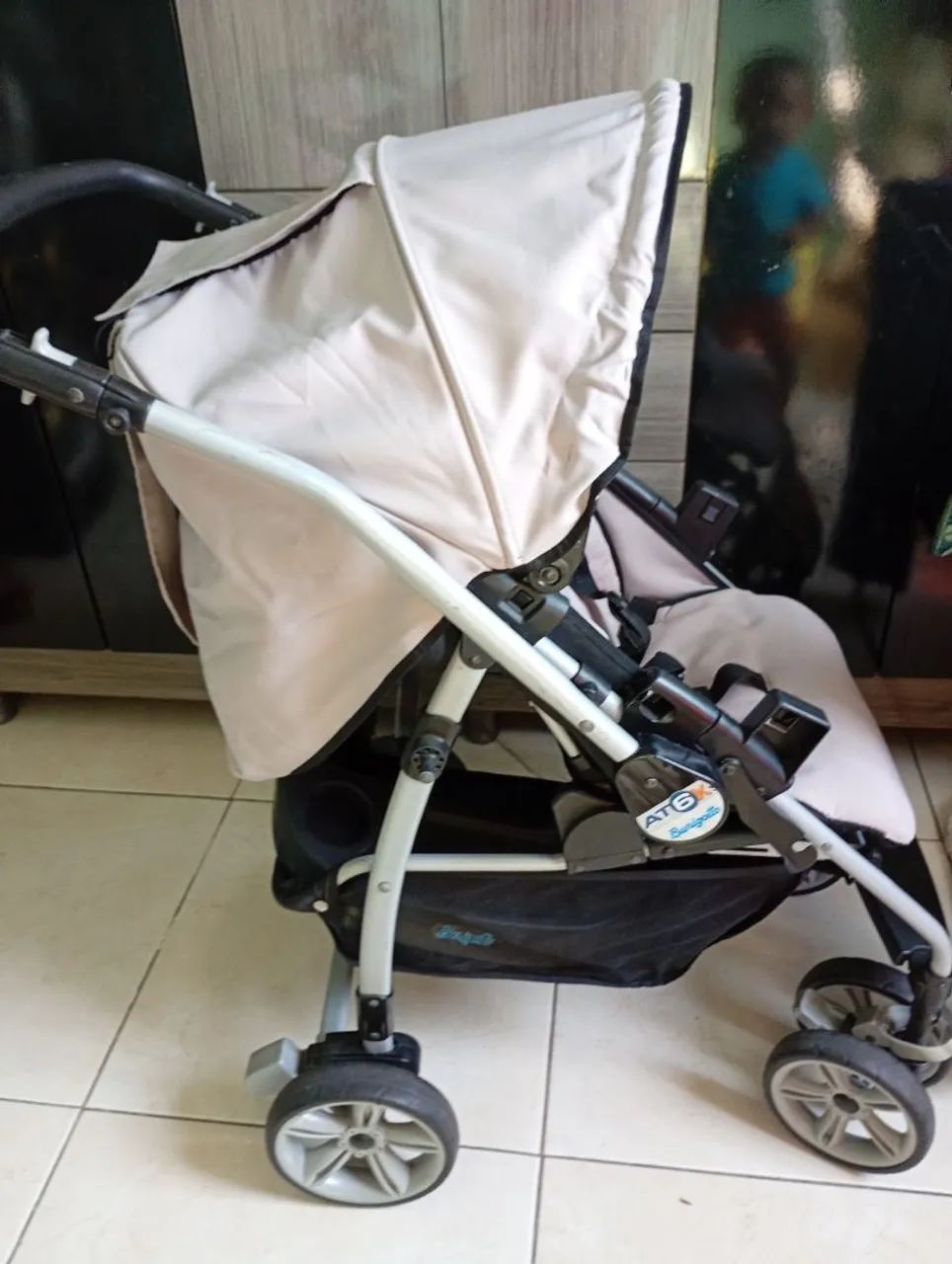Carrinho de bebê com suporte P bebê conforto  - Foto 3