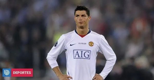 Camisa: MANCHESTER UNITED ll 07/08 - Foto 3