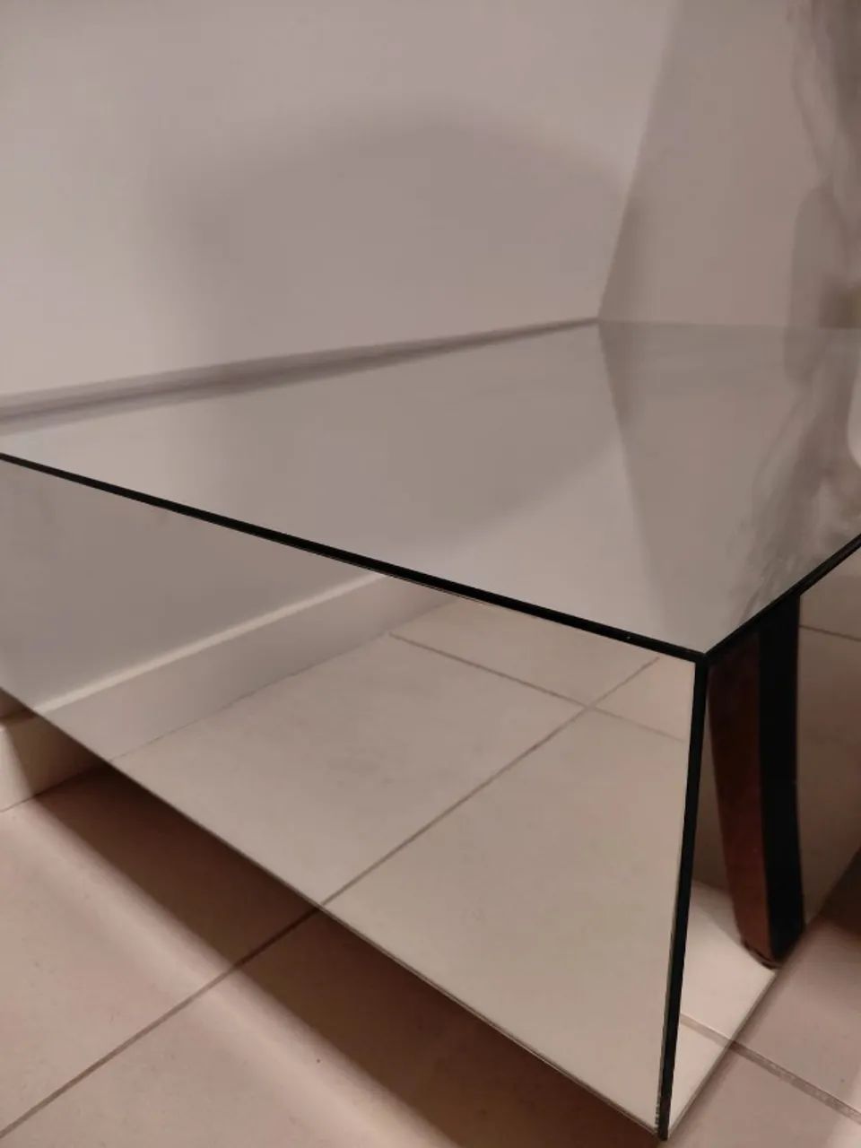 Mesa de centro de vidro