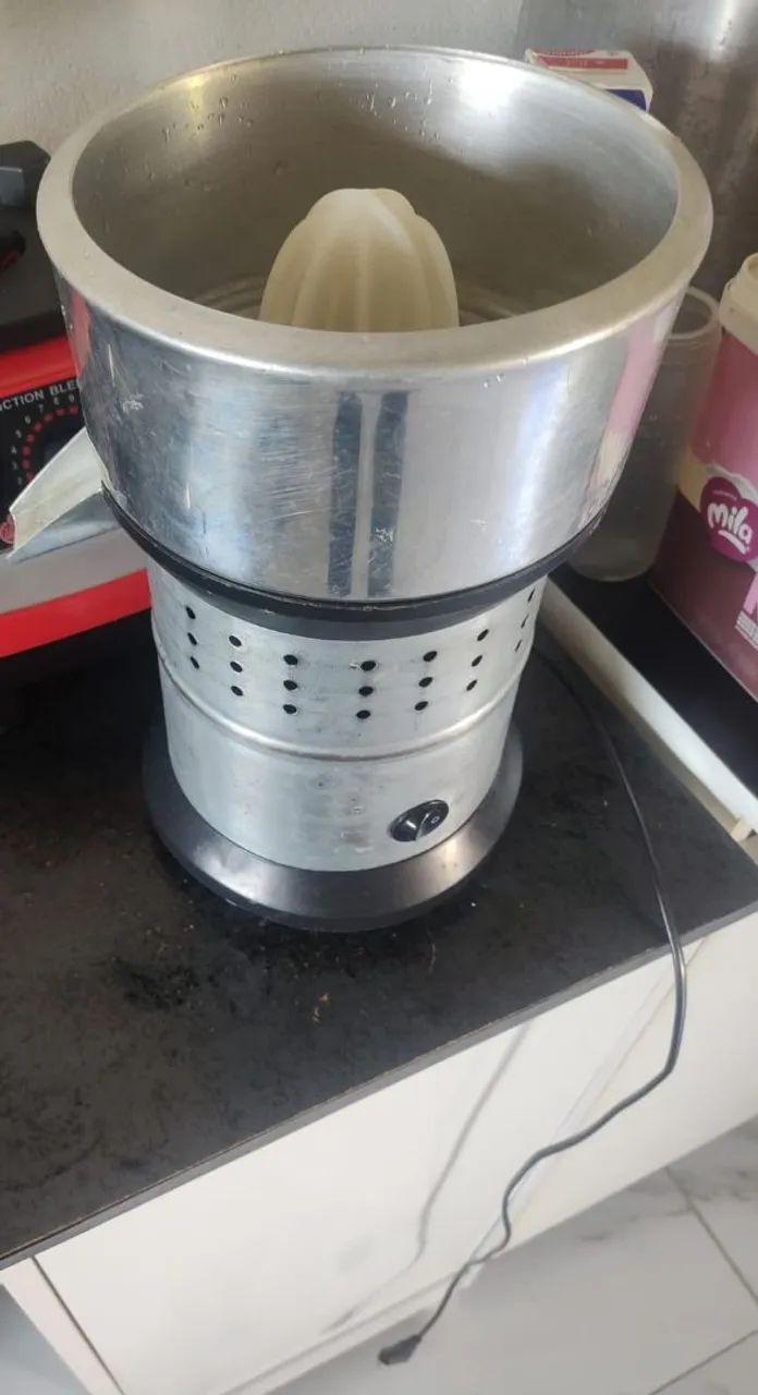 Espremedor de laranja 500W - Foto 2