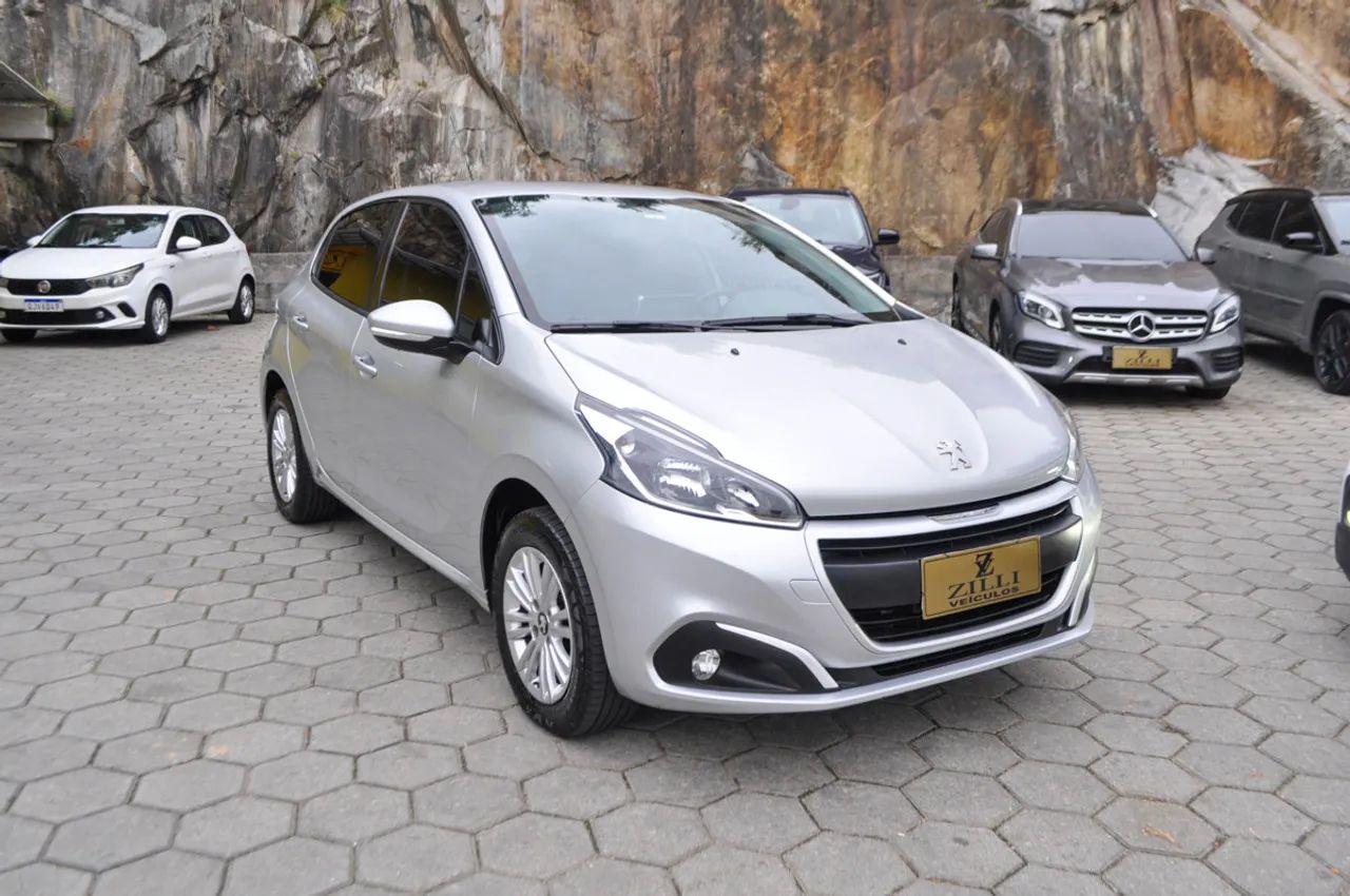 Peugeot 208 2018