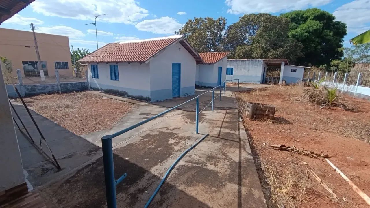 Área a venda em Novo Brasil