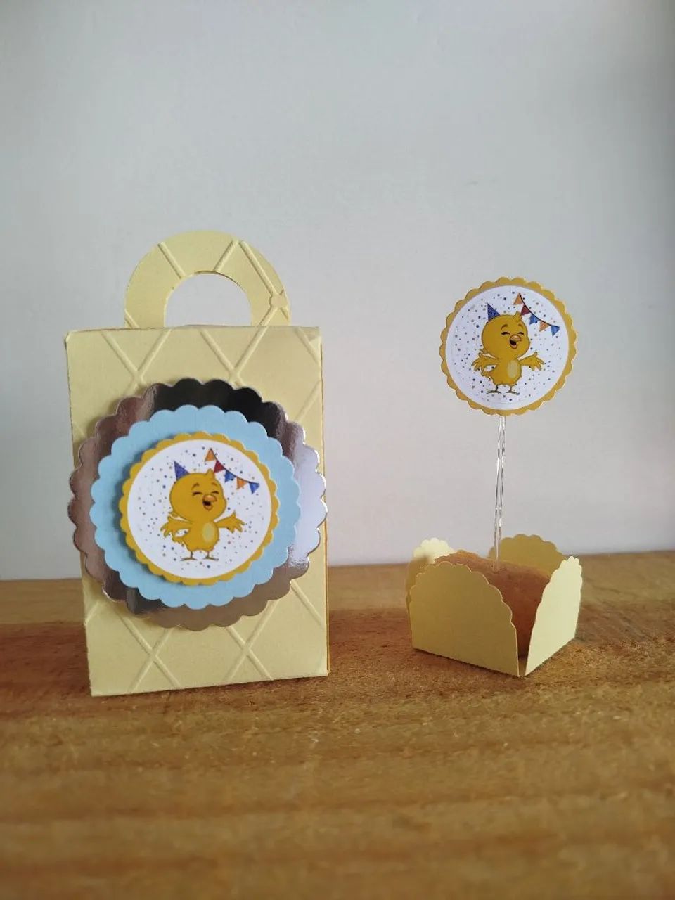 Lembrancinha caixa temas variados  - Foto 4