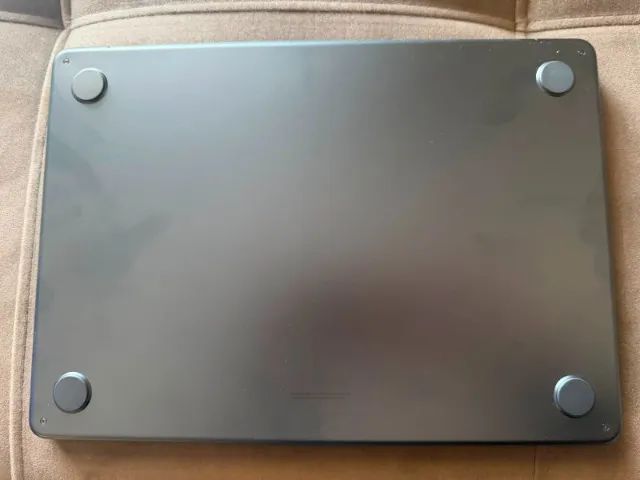 Macbook air M3 13  - Foto 4