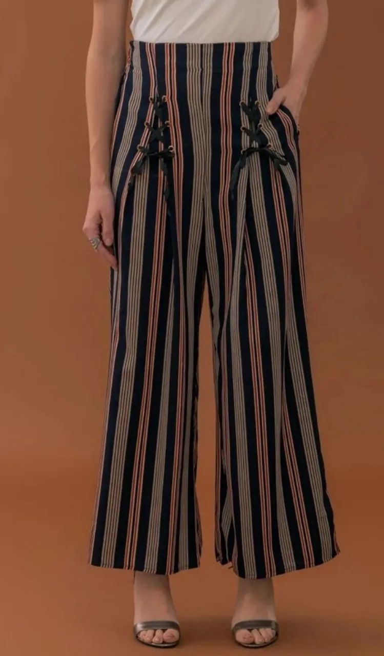 Calça listrada pantalona curta pantacourt