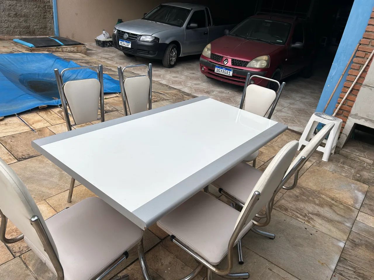 MESA E 06 cadeiras ótimo preço,entrego  - Foto 2