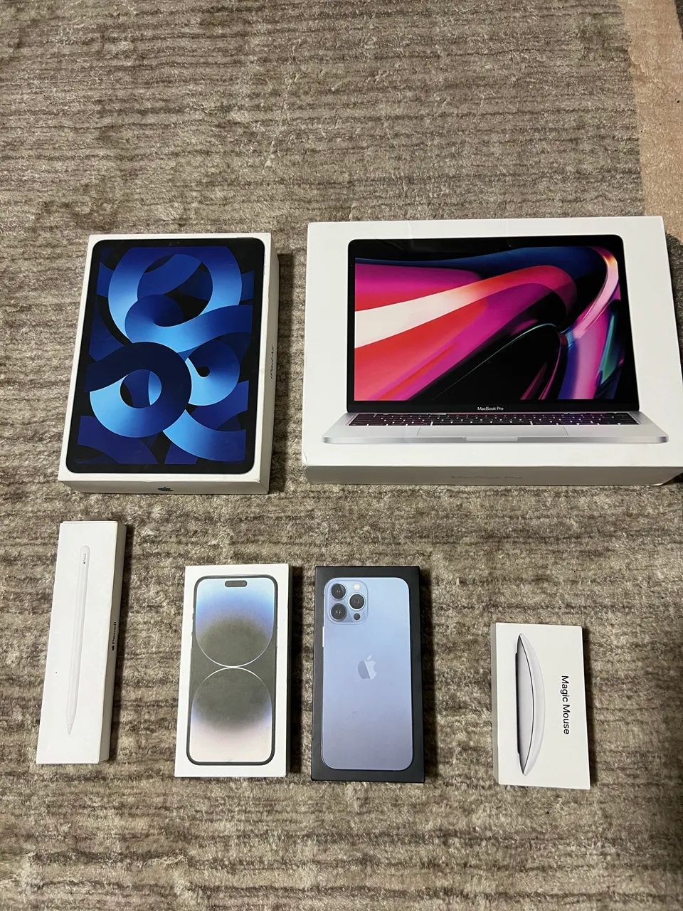 Caixa de produtos Apple - IPhone
