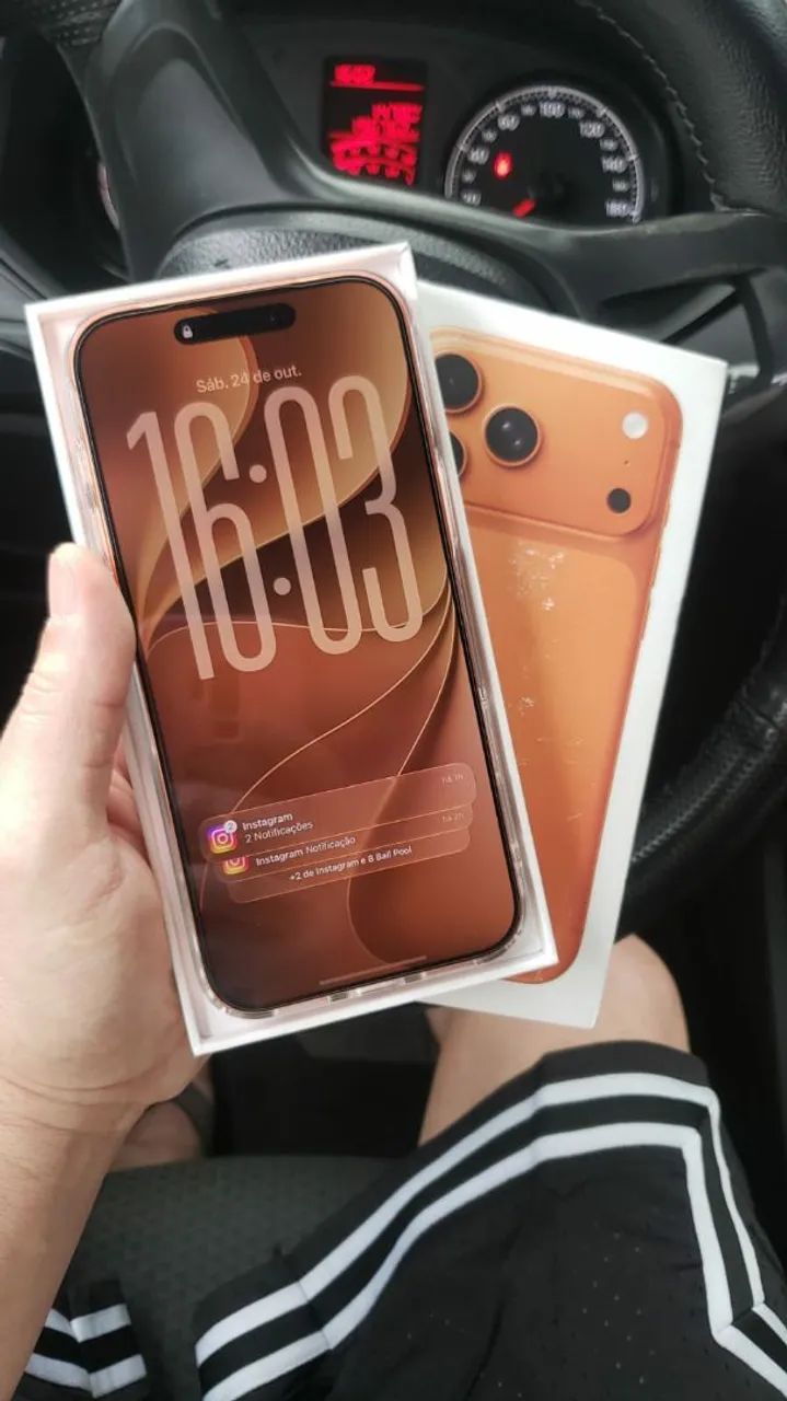Iphone 17 pro max 256gb aparelho com 2meses  de uso  - Foto 2