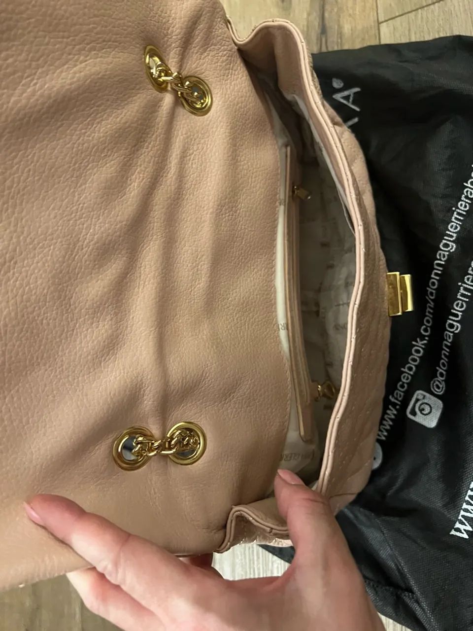 Bolsa de Couro Legítimo Donna Guerriera - Nude / Matelassê - Foto 3