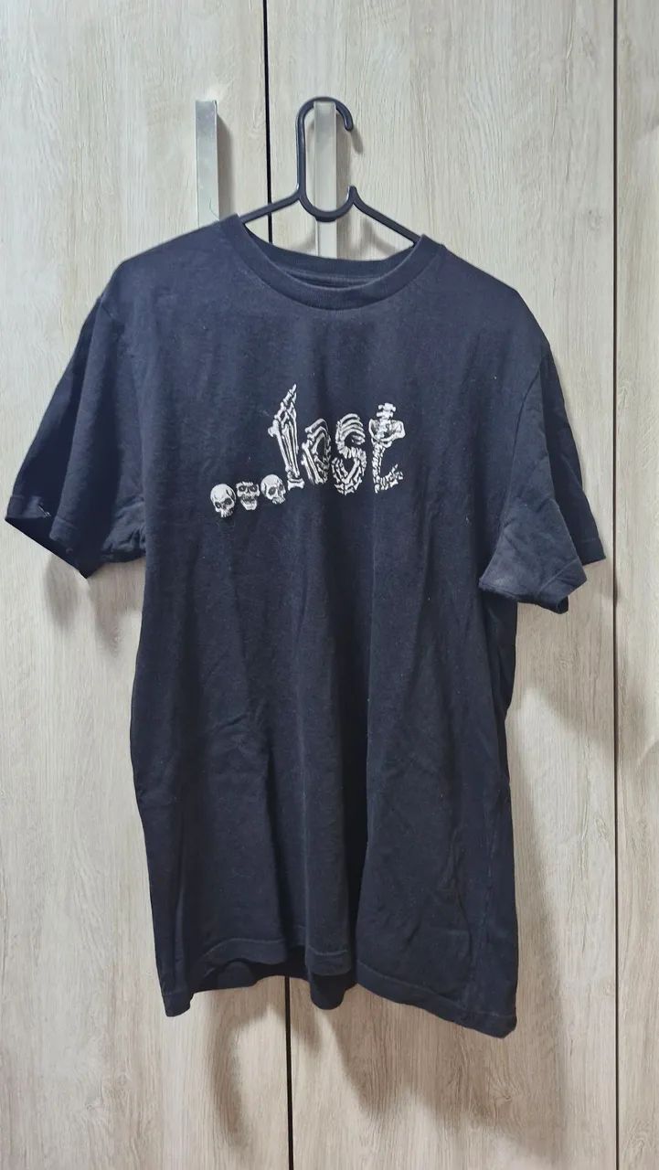 Lote de camisetas de marca - Foto 2