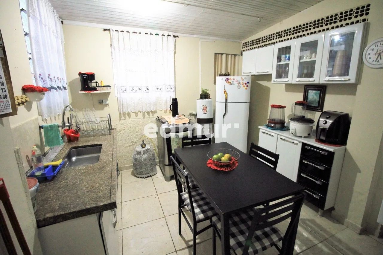CASA para VENDA com 177m² no bairro Utinga com 4 quartos e 1 vagas. Santo André, SP - Foto 4