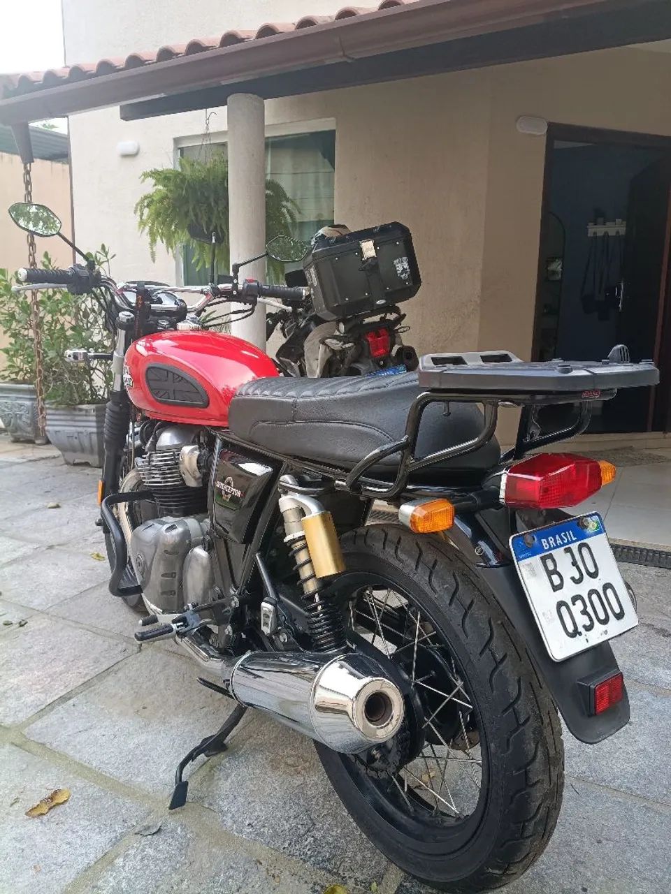 Royal Enfild Interceptor 650 - Foto 4